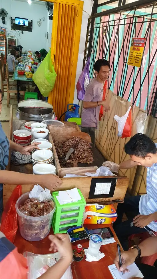 Gambar Makanan Sop Lidah Lamuru 2