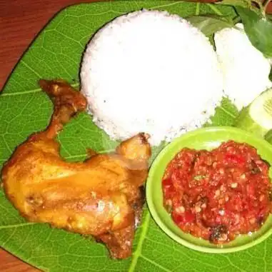 Gambar Makanan Nasi Bebek & Seafood Sariroso, Rawamangun 3