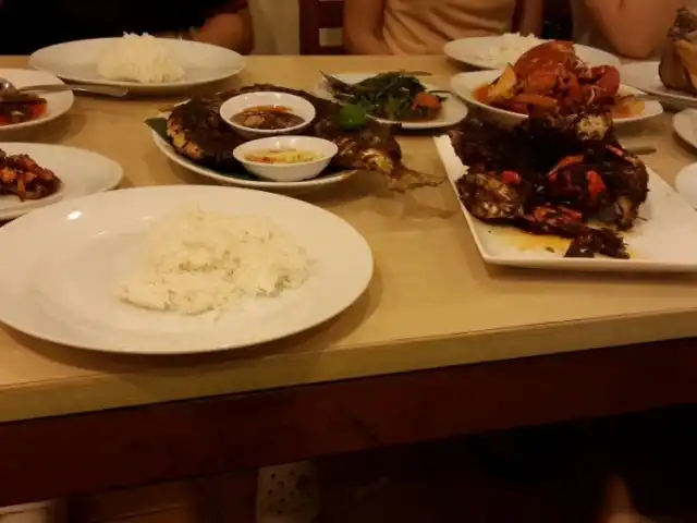 Gambar Makanan Rasane Seafood & Ikan Bakar 13