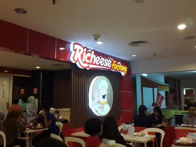 Gambar Makanan Richeese Factory 17