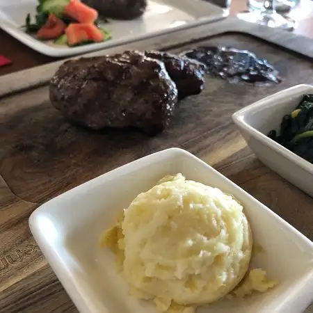 Ethçi Steakouse'nin yemek ve ambiyans fotoğrafları 15
