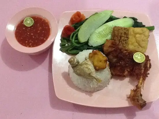 Gambar Makanan Warung Pink Tempong 12