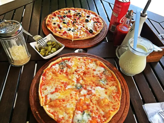 Pizza Napoli'nin yemek ve ambiyans fotoğrafları 43