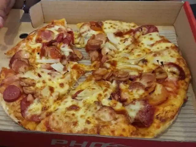 PHD PIZZA HUT DELIVERY Food Photo 8