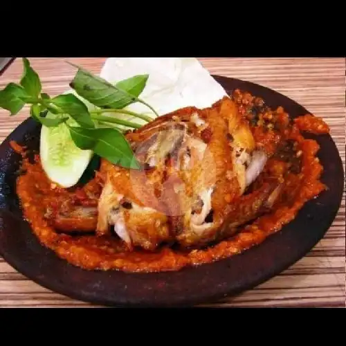Gambar Makanan Ayam Penyet Sambel Petir Pakdeh Kumis, Gotong Royong 2