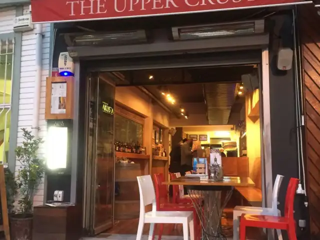 The Upper Crust Pizzeria'nin yemek ve ambiyans fotoğrafları 14