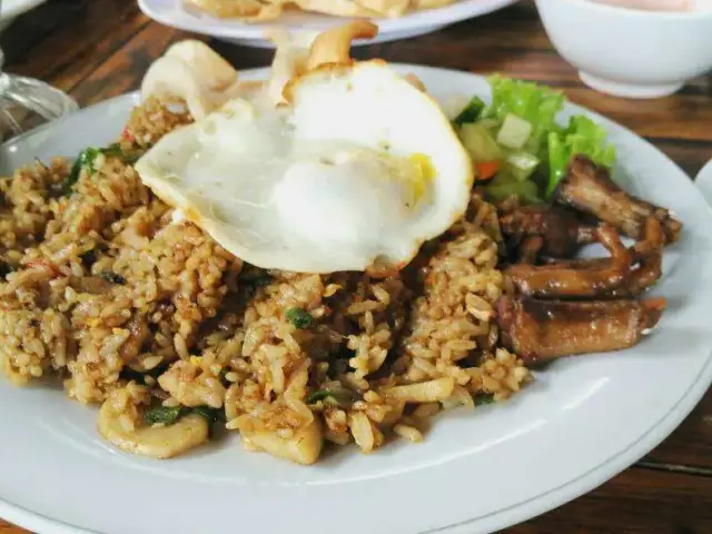 Gambar Makanan Mie Ceker Bandung 19