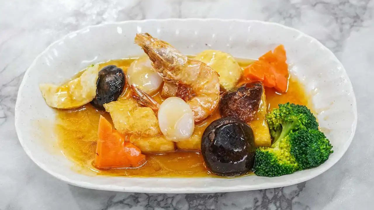 Tampoi Indah Seafood Restaurant