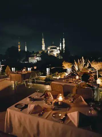 Mosaic Terrace - Eresin Hotels Sultanahmet Boutique Hotel'nin yemek ve ambiyans fotoğrafları 7