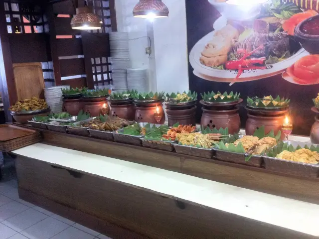 Gambar Makanan Warung Nasi Ampera 9