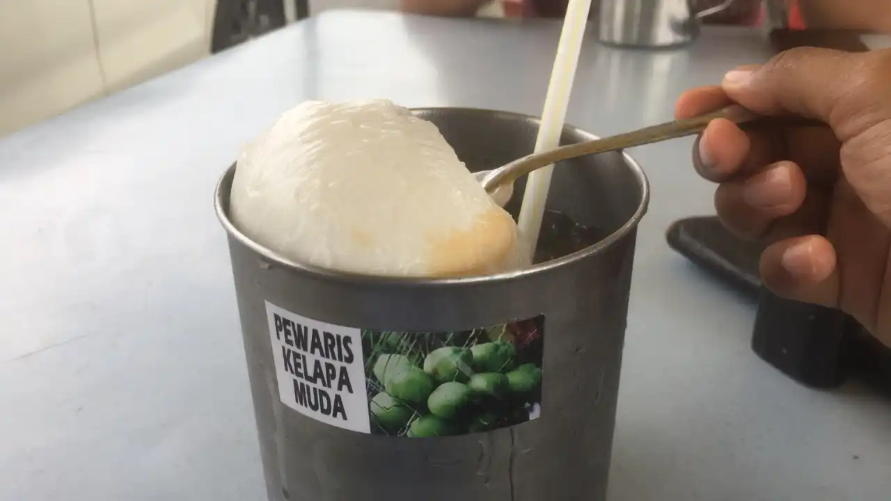 Air Kelapa Muda