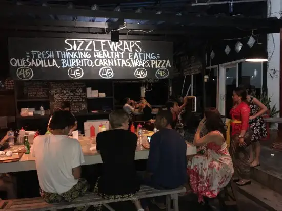 Gambar Makanan SizzleWraps 2