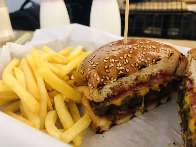 Cubbada Burger'nin yemek ve ambiyans fotoğrafları 4