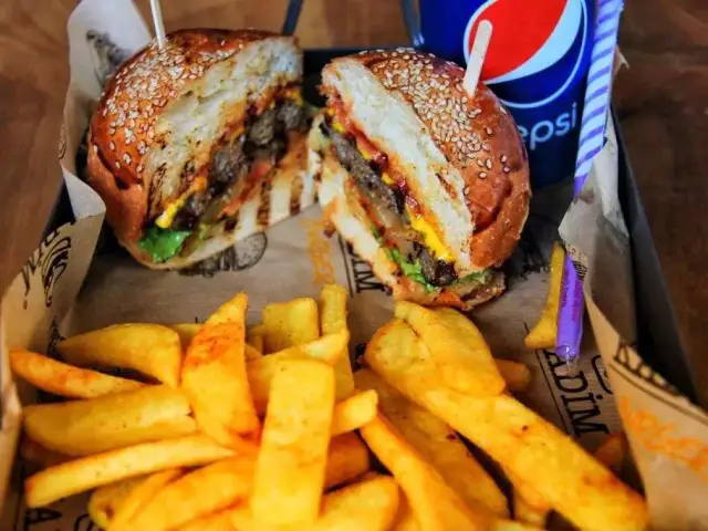 Mag Burger'nin yemek ve ambiyans fotoğrafları 9