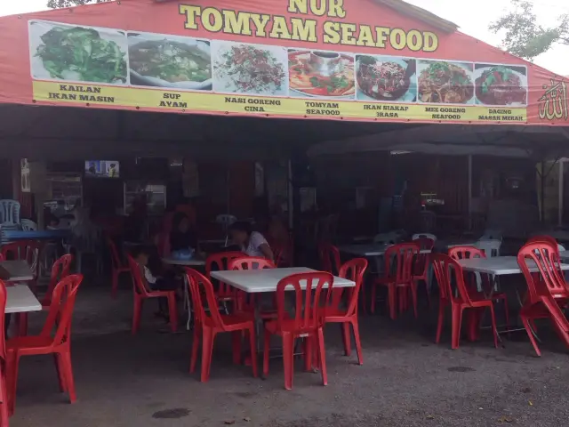 Nur Tomyam Seafood Food Photo 3
