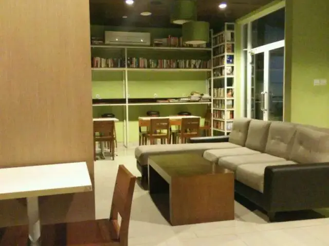 Gambar Makanan The Reading Room 19