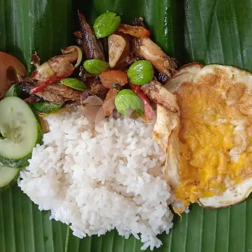 Gambar Makanan Nasi Ikan Pindang Tirta, Jl Semangu 7