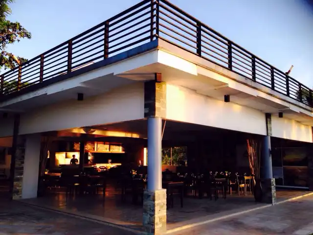 Cafe Dominga - Paulo Luna Resort and Spa Food Photo 7
