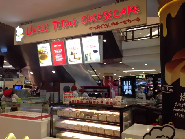 Uncle Tetsu's Cheesecake Food Photo 2