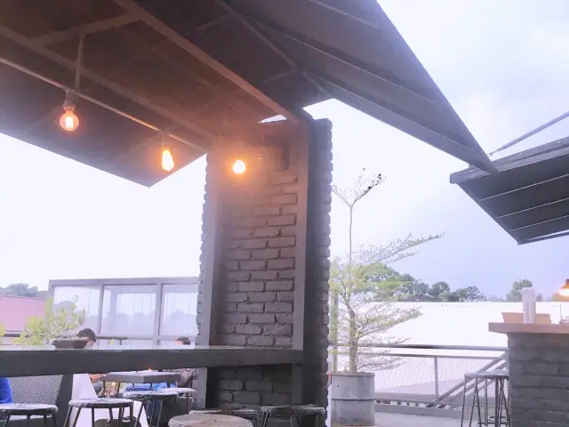 Gambar Makanan Level 03 Rooftop & Grill by Two Stories 11