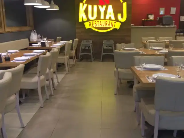 Kuya J Food Photo 17