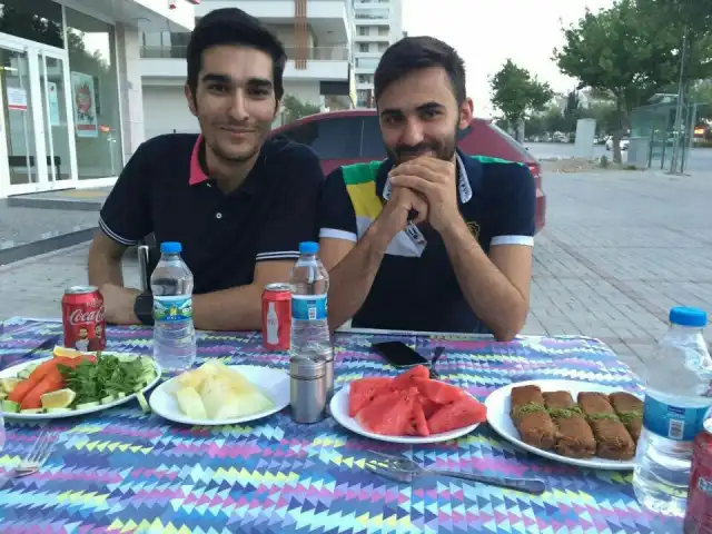 Bey Pide etliekmek'nin yemek ve ambiyans fotoğrafları 4