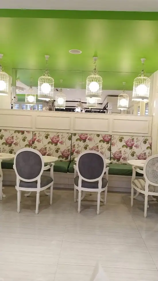 Gambar Makanan Le Sica Bakery and Restaurant 14