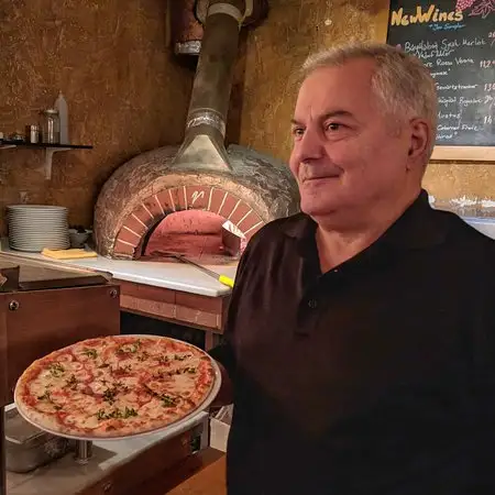 Pizzeria Pera'nin yemek ve ambiyans fotoğrafları 54
