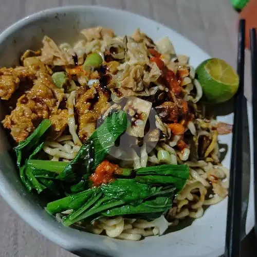 Gambar Makanan Bakmie Fuklai, Lingkaran 2