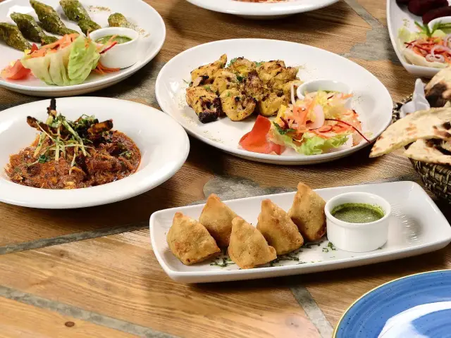 Bombay Masala Indian Restaurant'nin yemek ve ambiyans fotoğrafları 48