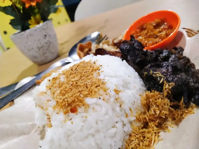 Gambar Makanan Nasi Kulit Malam Minggu 5