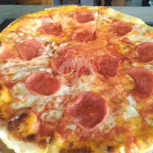 Gambar Makanan Scratch Pizza, Bali 3