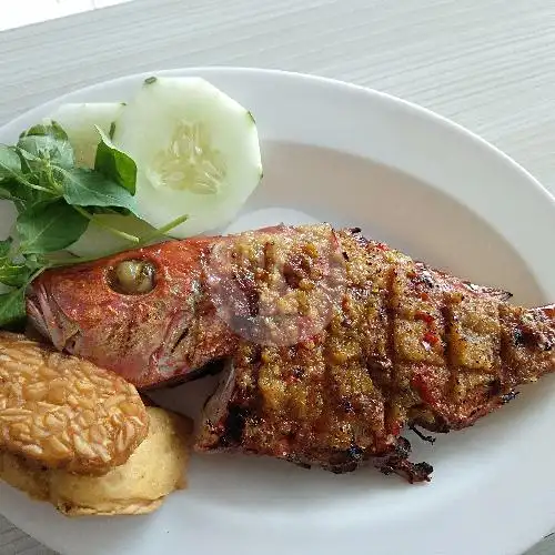 Gambar Makanan Kemangi Resto Spesial Ikan Bakar & Ayam Bakar, MT Haryono 6