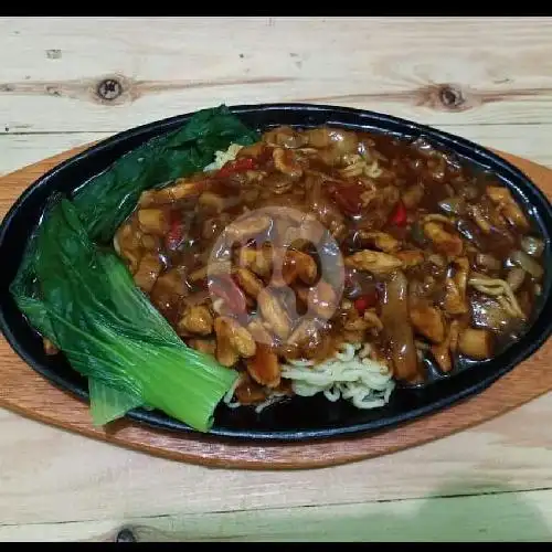 Gambar Makanan Mie Goreng dan Nasi Goreng Hot, Bunga Desember 11