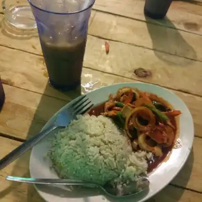 Restoran Bumbong Lima