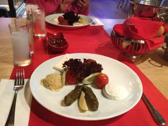 Tuzla Eats Restaurant&Cafe&Bar'nin yemek ve ambiyans fotoğrafları 3