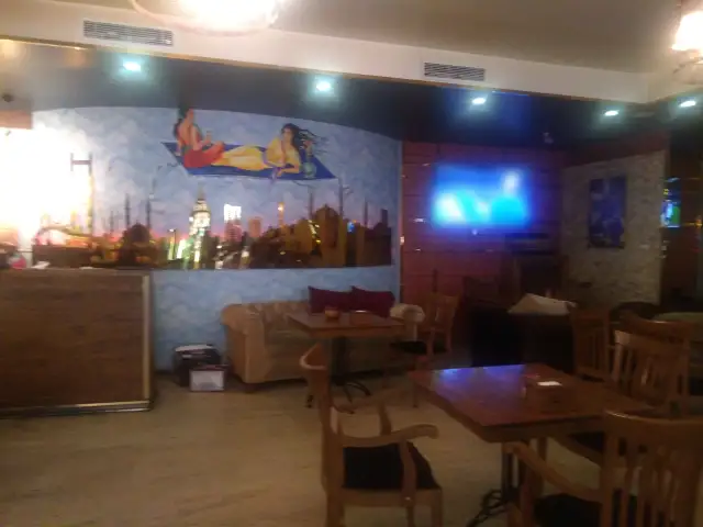 Rotana istanbul Cafe Restaurant'nin yemek ve ambiyans fotoğrafları 7