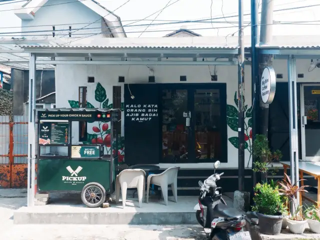 Gambar Makanan Big Bins Coffee Roastery 3