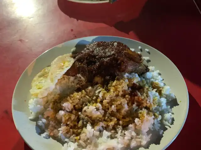 Nasi Lemak Abang Syam Food Photo 1
