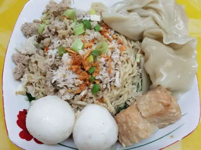 Gambar Makanan Bakmi Belitung 10