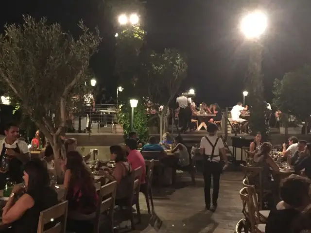 Nusr-Et Steakhouse'nin yemek ve ambiyans fotoğrafları 52