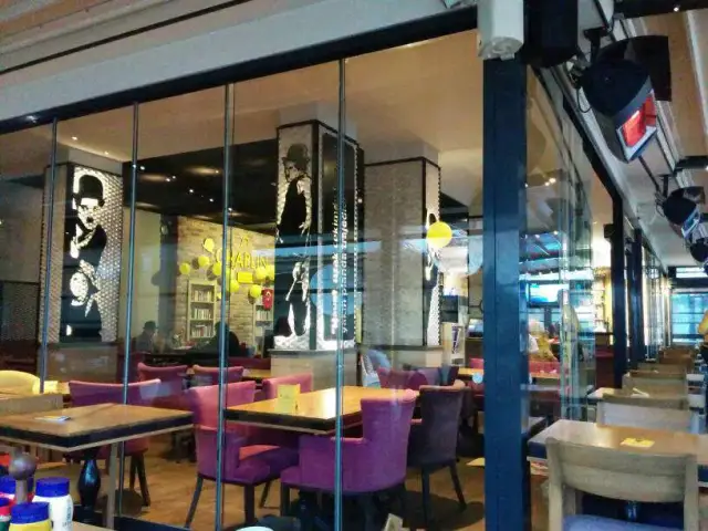 Republk Cafe & Restaurant'nin yemek ve ambiyans fotoğrafları 50