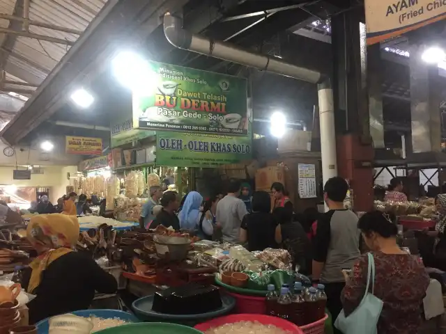 Gambar Makanan Dawet Bu Dermi Pasar Gede Solo 7