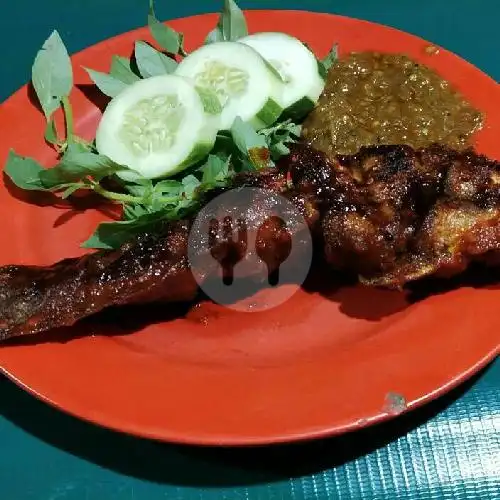 Gambar Makanan Ayam & Ikan Bakar Ibu Iyul, Slipi 10