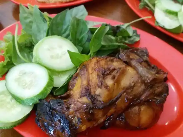 Gambar Makanan Sambal Khas Karmila 18