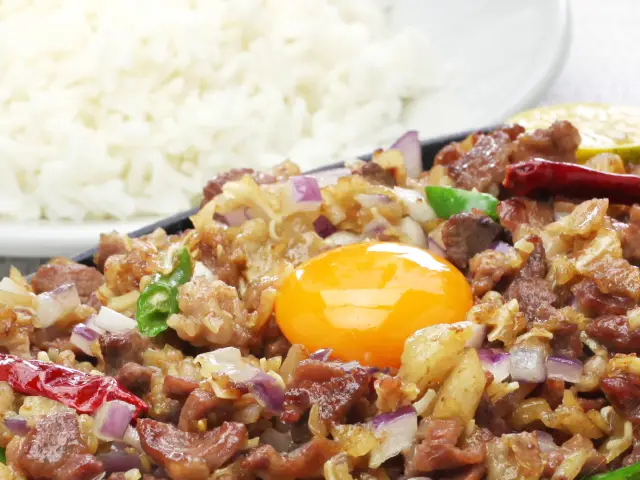 Manoy's Lechon Batchoy & Sizzling Meals - Quezon Avenue Food Photo 1