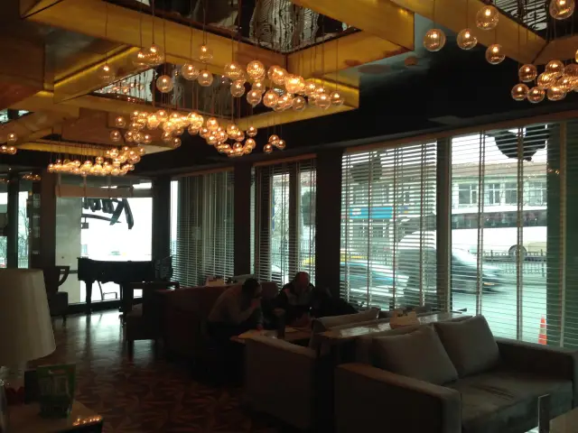 Luna Lounge - Radisson Blu Hotel İstanbul Pera'nin yemek ve ambiyans fotoğrafları 5