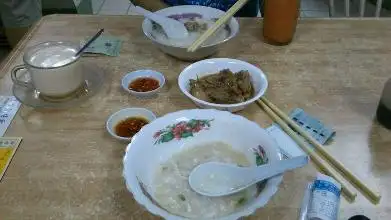 Kuching Chicken Porridge
