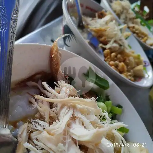 Gambar Makanan Bubur Ayam Ibu Nanik, Jl. Parangtritis 2