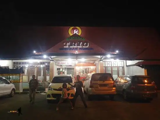 Restoran Padang Trio Perm